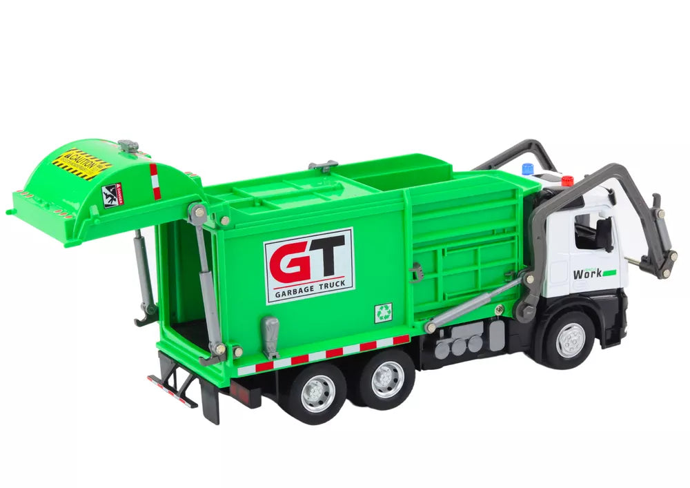 Žalias daugiafunkcinis šiukšliavežis su konteineriais