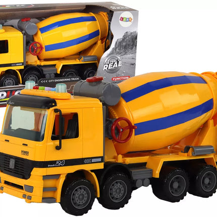 Oranžinė besisukanti betono maišyklė