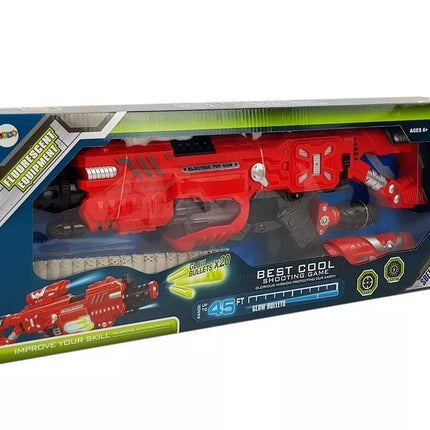 Raudonas šviečiantis tamsoje šautuvas su šoviniais