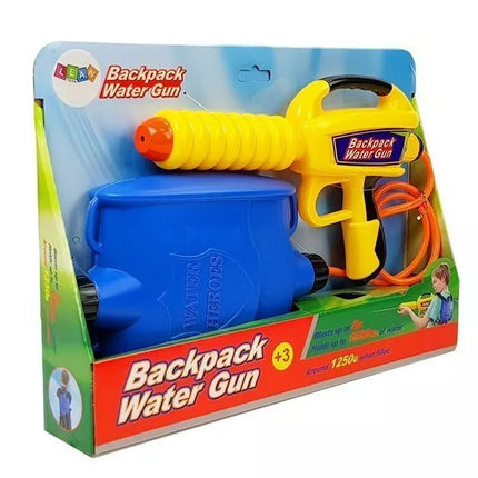 Geltonas vandens šautuvas su bakeliu