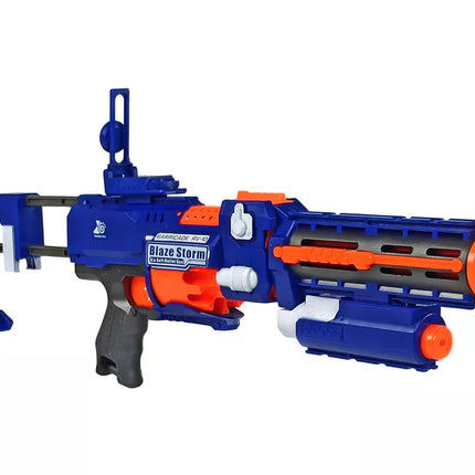 Mėlynas šautuvas su šovinias