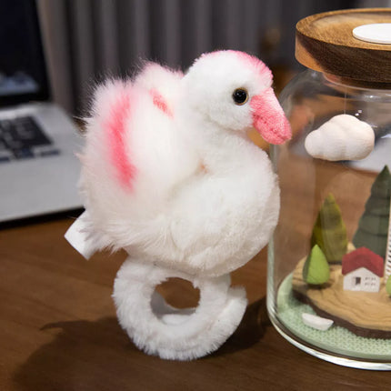 Pliušinė balta gulbė apyrankė