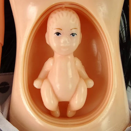 Nėščia lėlė balta suknele su kūdikiu