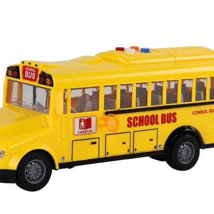 Geltonas mokyklinis autobusas