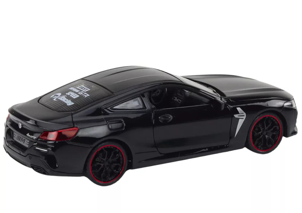 Juodas sportinis automobilis vaikams