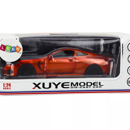 Oranžinis sportinis automobilis