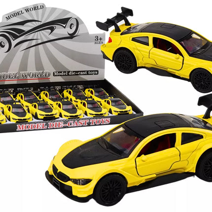 Žaislinis geltonas sportinis automobilis