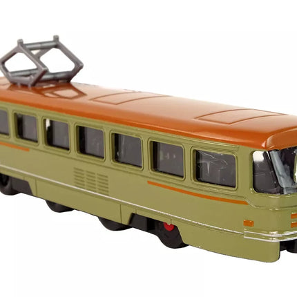 Žalias traukinys su frikcine pavara