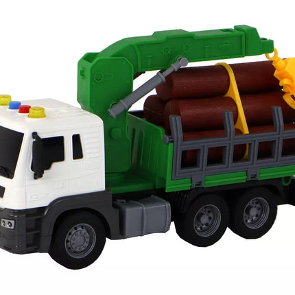 Žalias sunkvežimis su kranu