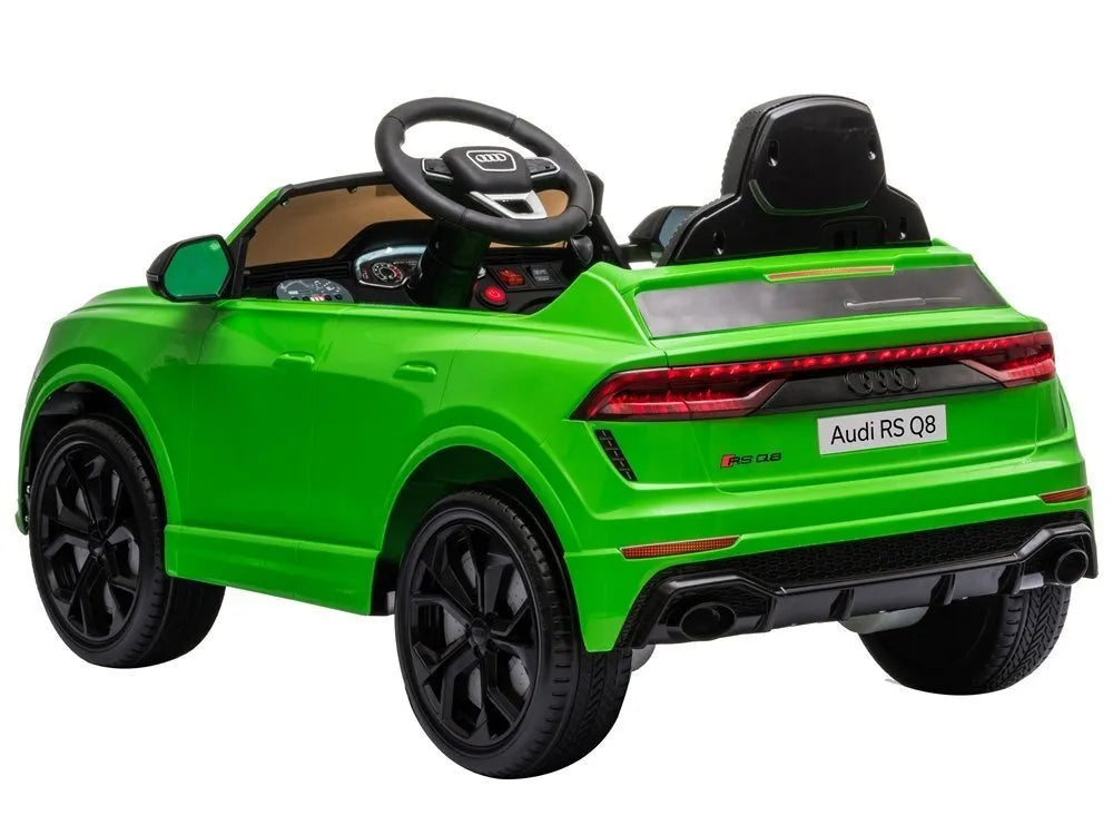 Audi RS Q8 elektromobilis vaikams