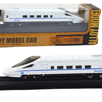 Baltas metalinis traukinio vagonas 1:48