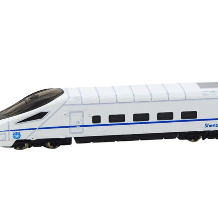 Baltas metalinis traukinio vagonas 1:48