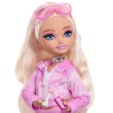 BARBIE DREAM BESTIES lėlė Malibu (kelionių tema) (JMV16)
