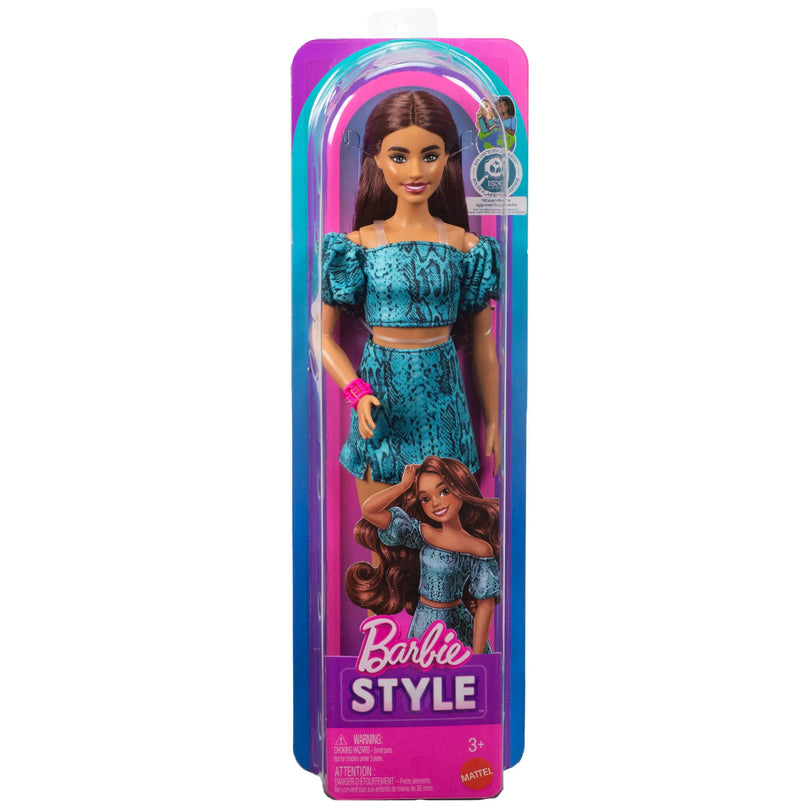 BARBIE FASHIONISTAS lėlė madistė žaliu kostiumėliu (JJN63)