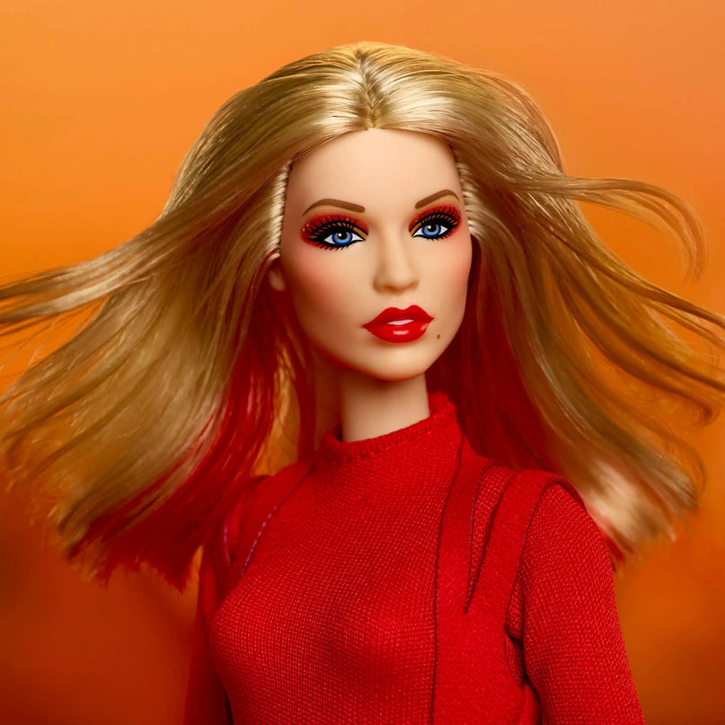 BARBIE MUSIC SERIES kolekcinė lėlė – Kylie Minogue (JBJ38)