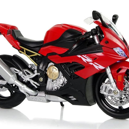 BMW S1000RR metalinis motociklas su šviesomis