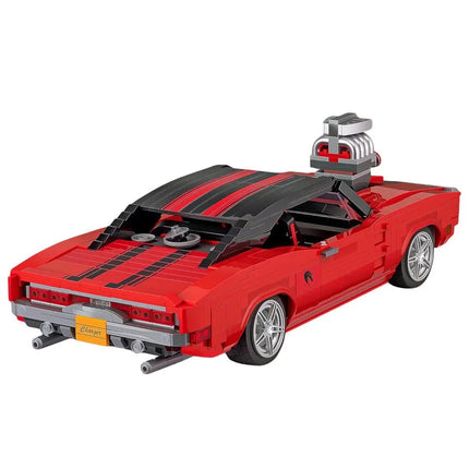 „Charger Red 1869“ – raudono sportinio automobilio konstruktorius iš 1869 detalių