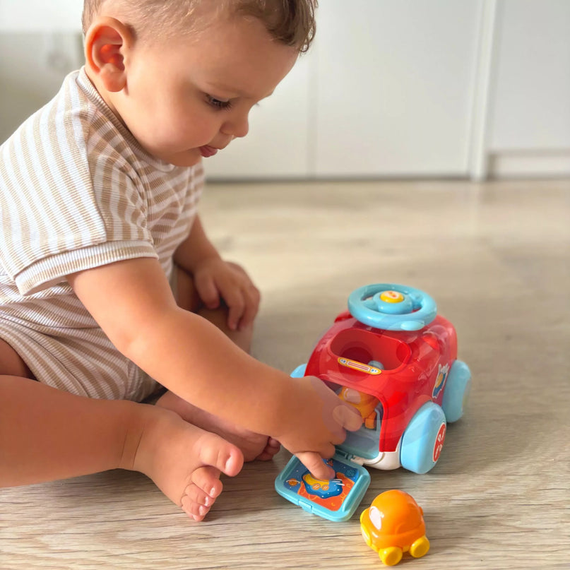 Woopie paleidimo automobilis su katapulta ir 2 mažais automobiliais