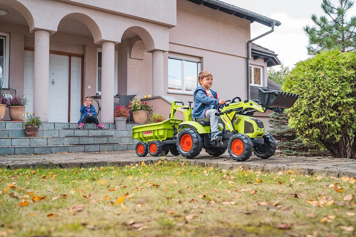 Falk Claas Axos 330 pedalinis traktorius su krautuvu, ekskavatoriumi ir maxi priekaba