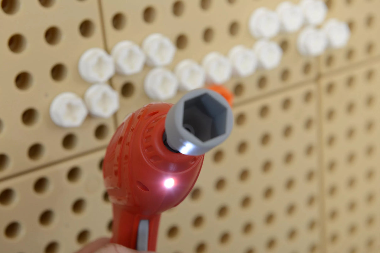 MASTERKIDZ 8 dalių atsuktuvų įrankių rinkinys STEM mokslo ir kūrybiškumo lentai