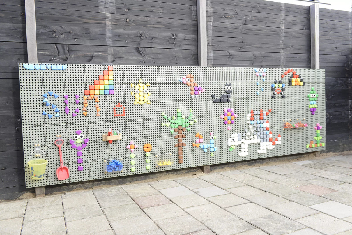 MASTERKIDZ Mokslinė sieninė STEM kūrybinė lenta 120×80 cm su montavimo panele