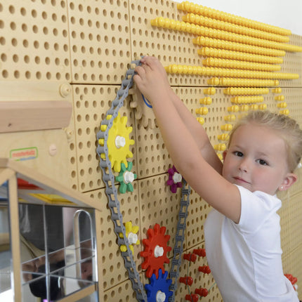 MASTERKIDZ Krumpliaračių ir grandinės sieninė lenta 79 vnt. – kurkite savo mechanizmą