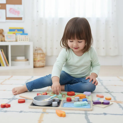 TOOKY TOY medinė virtuvė su priedais – mažojo šefo rinkinys