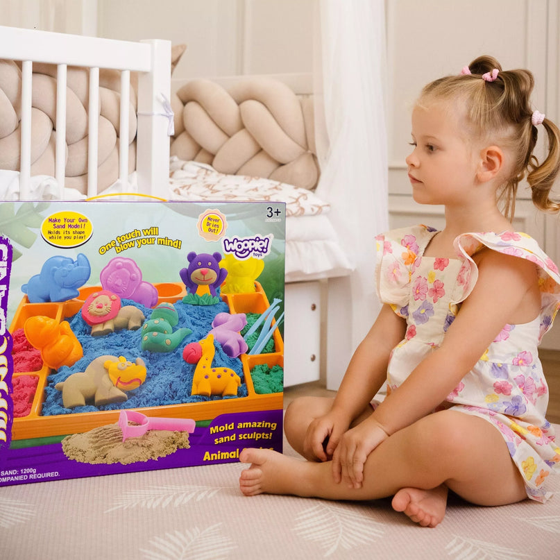 WOOPIE Kinetinis smėlis 1,2 kg XL ZOO stalas su formelių rinkiniu
