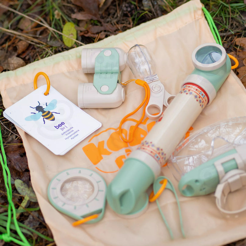 WOOPIE Discovery „Little Explorer“ rinkinys – žiūronai, kompasas, vabzdžių tinklas, drugeliai ir žibintuvėlis