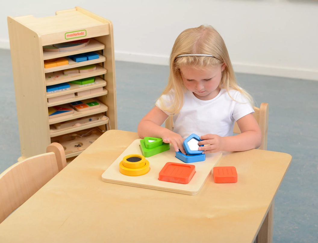 Montessori medinis rūšiuotojas formoms, medžiagoms, paviršiaus tekstūroms
