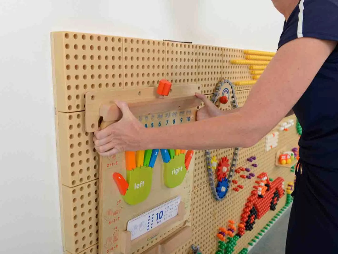 MASTERKIDZ STEM – lanksti tvirtinimo sistema edukacinėms lentoms