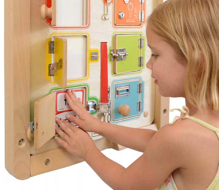 MASTERKIDZ Mokymosi atidaryti ir uždaryti spynas sieninė manipuliavimo lenta