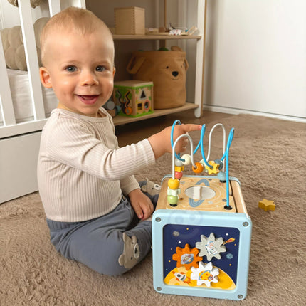 TOOKY TOY Medinė kosminė aktyvumo kubo dėžutė