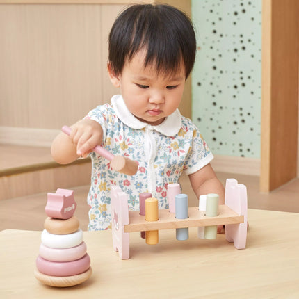 VIGA PolarB medinė piramidė + kalimo su plaktuku rinkinys „Montessori Lapė“