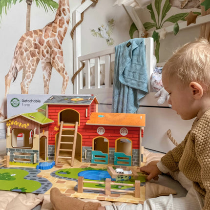 WOOPIE GREEN „Mega ūkis“ gyvūnų figūrėlių rinkinys su tvartu – karvidė ir vištidė