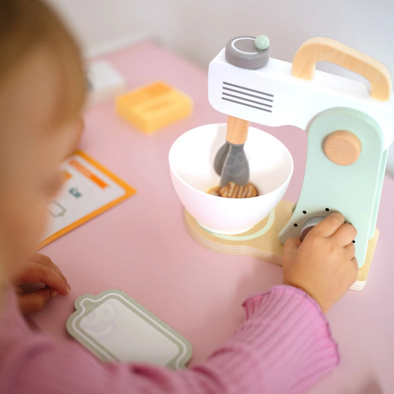 WOOPIE GREEN medinis virtuvės mikseris–blenderis su priedais