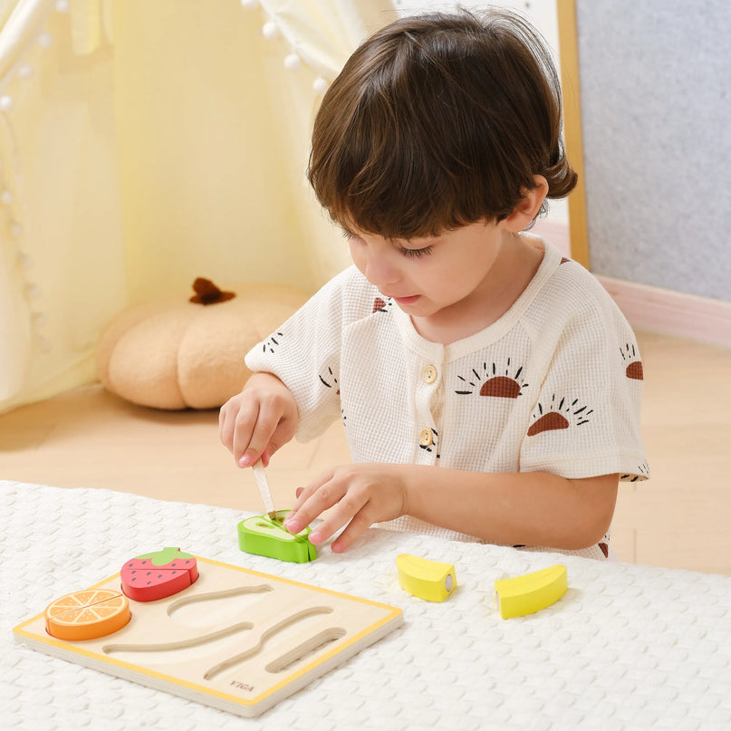 VIGA medinė Montessori edukacinė dėlionė „Pjaustomi vaisiai“