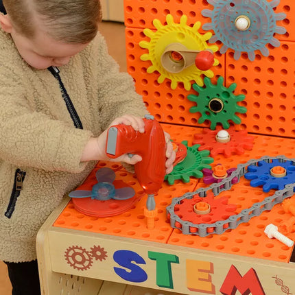„Masterkidz“ medinės dirbtuvės XXL Montessori STEM su įrankiais ir priedais.