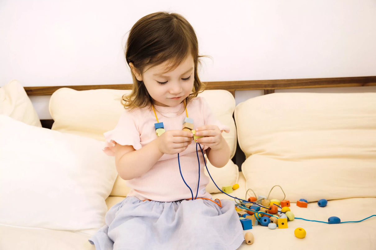 Classic World spalvingų karoliukų vėrimo rinkinys