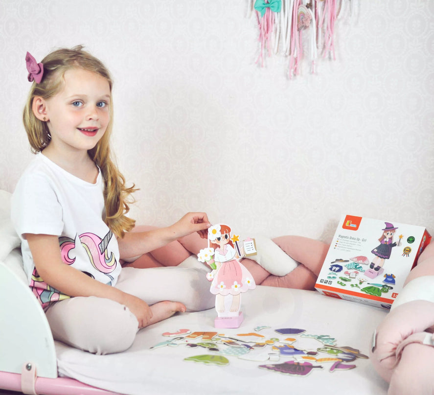 Medinė magnetinė mokomoji suknelių dėlionė