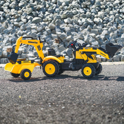 FALK „Komatsu“ pedalinis traktorius su ekskavatoriaus kaušu ir priekaba