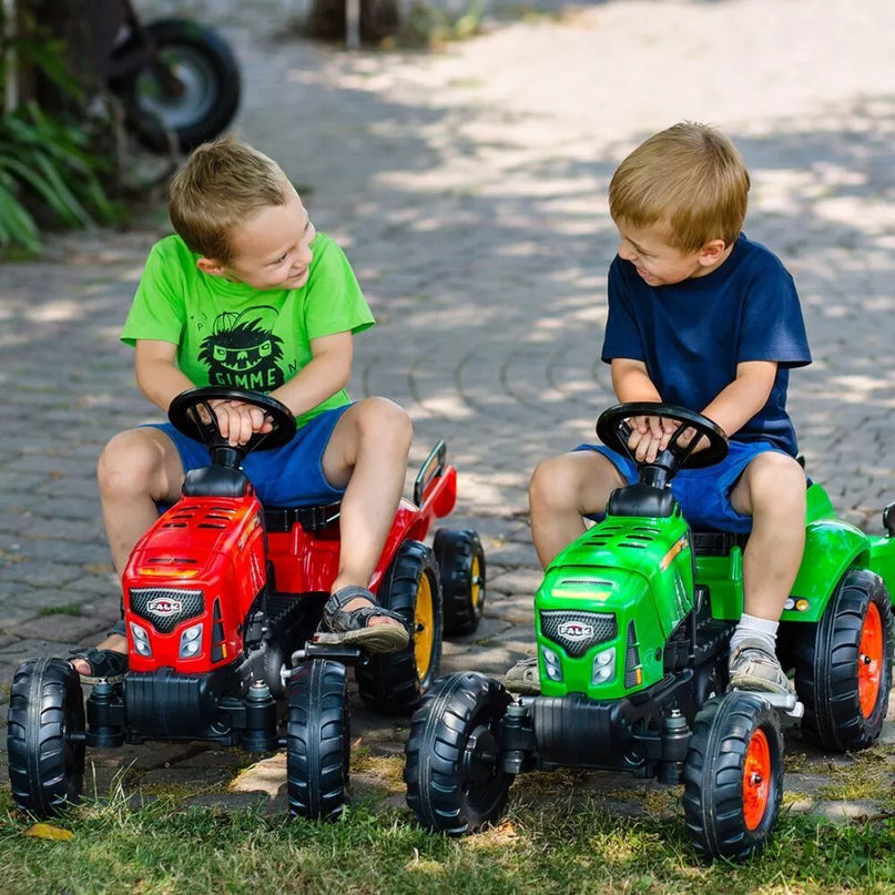 Pedalais minamas traktorius su priekaba nuo 2 metų