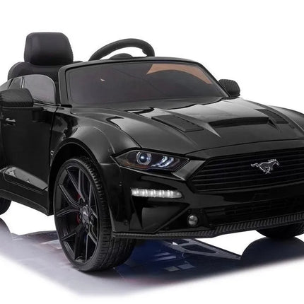 Ford Mustang GT SX2038 juodas akumuliatorinis automobilis vaikams – licencijuotas, galingas ir su drift funkcija