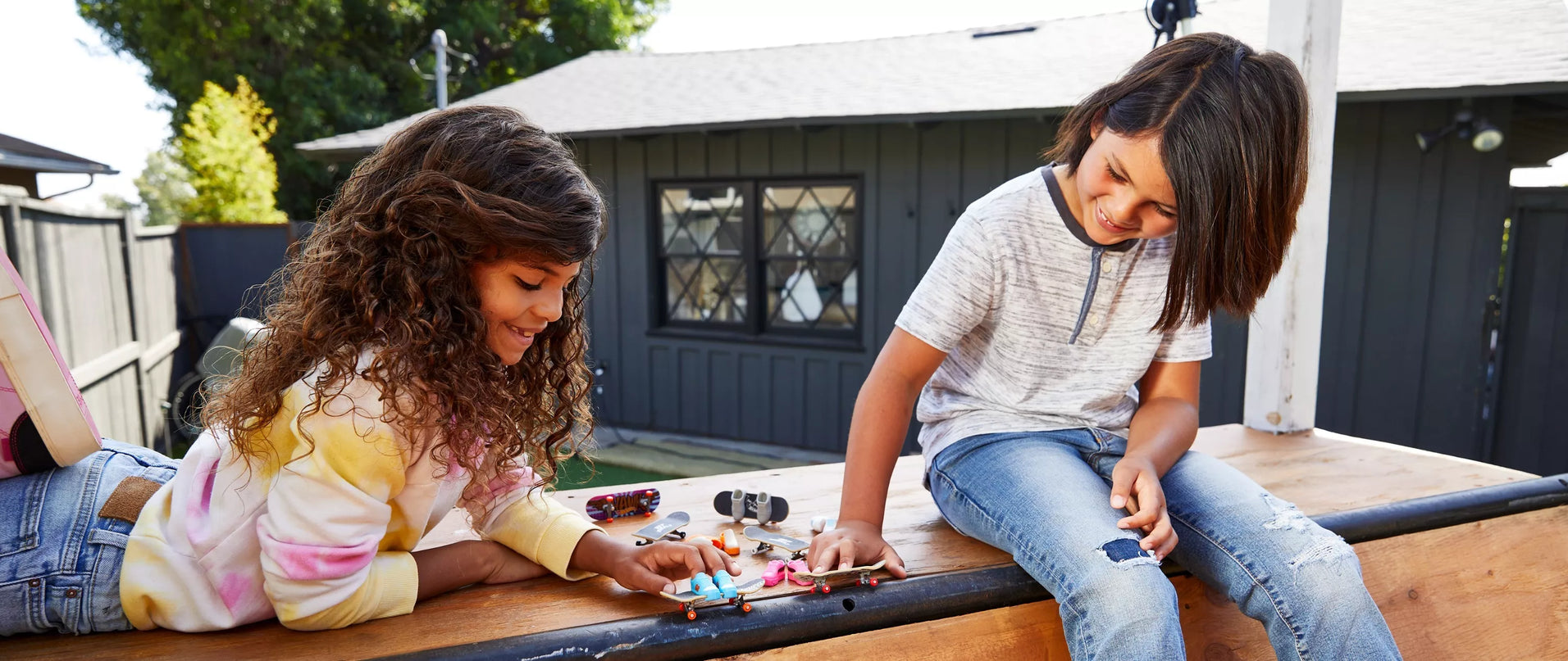 HOT WHEELS pirštų riedlentė su batais (HGT46)