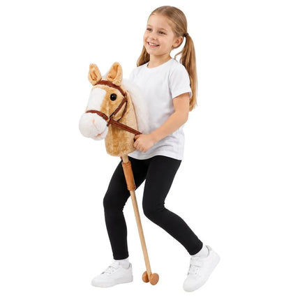 Hobby Horse – smėlio spalvos arkliukas ant lazdos, 100 cm, su garsais ir ratukais