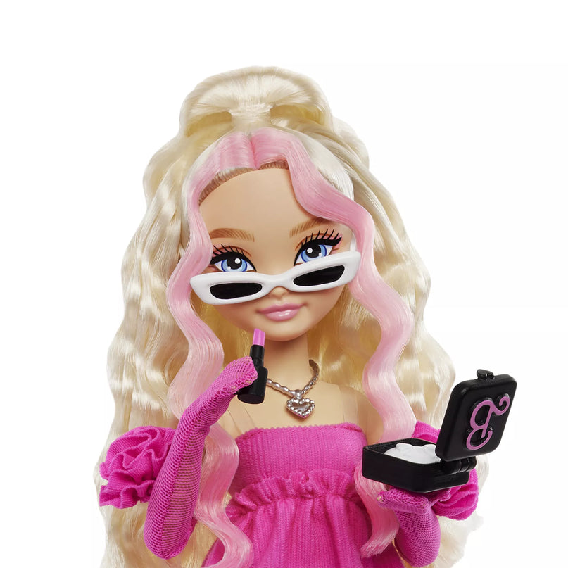 BARBIE DREAM BESTIES lėlė Malibu (HYC21)