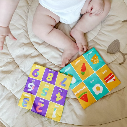 WOOPIE BABY edukacinis sensorinis žaislas „Lady Tag“ servetėlių dėžutė