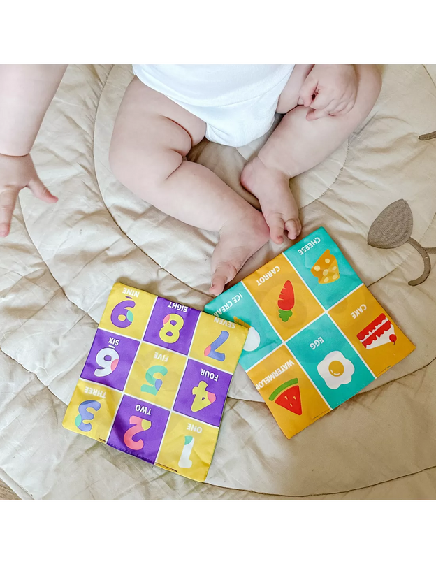 WOOPIE BABY edukacinis sensorinis žaislas „Lady Tag“ servetėlių dėžutė