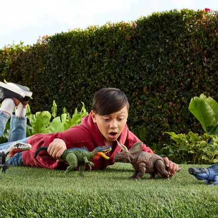 JURASSIC WORLD gigantiškas dinozauras (JGB92)