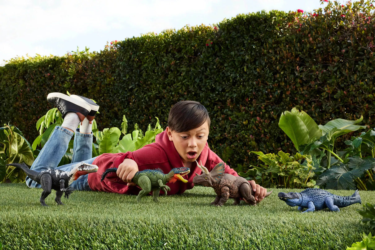 JURASSIC WORLD gigantiškas dinozauras (JGB92)